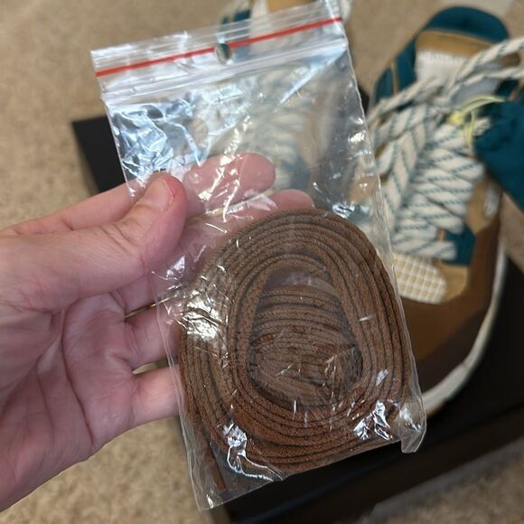 Air Jordan 4 retro cacao wow gs - Picture 3 of 11